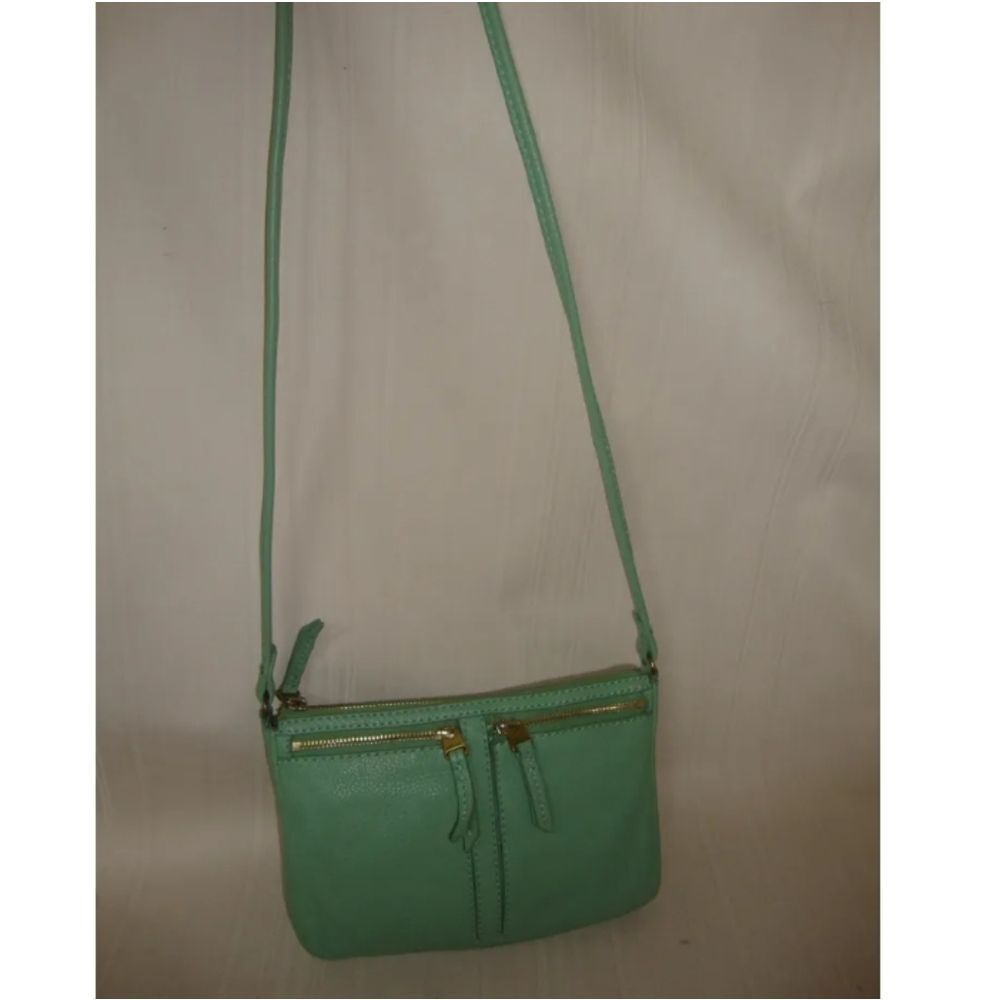 Fossil Vintage Green Leather Zip Crossbody Bag Organizer Pockets